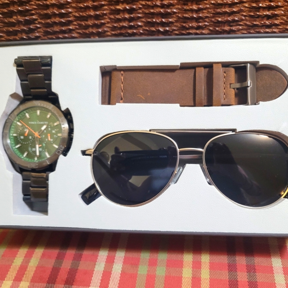 COPY - Mens Vince Camuto Mens Watch and Sunglasses Set